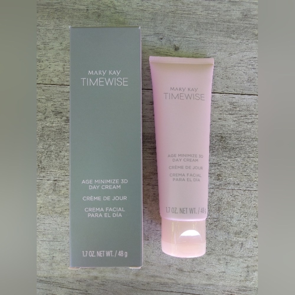 Timewise Age Minimizer 3D Day Cream New